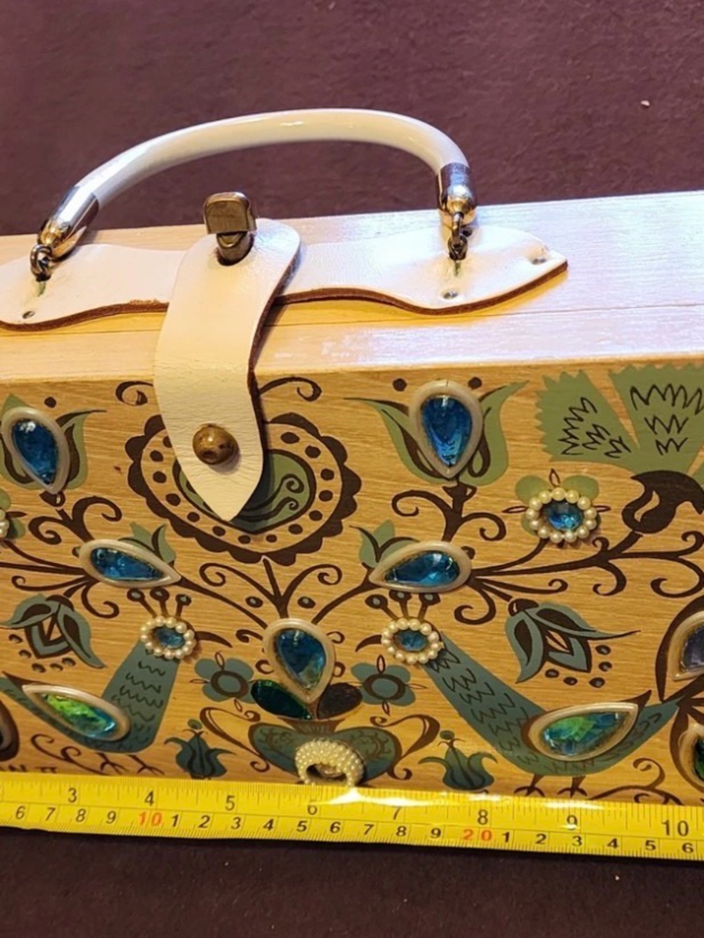 Enid Collin’s Pavan wooden box bag 1961